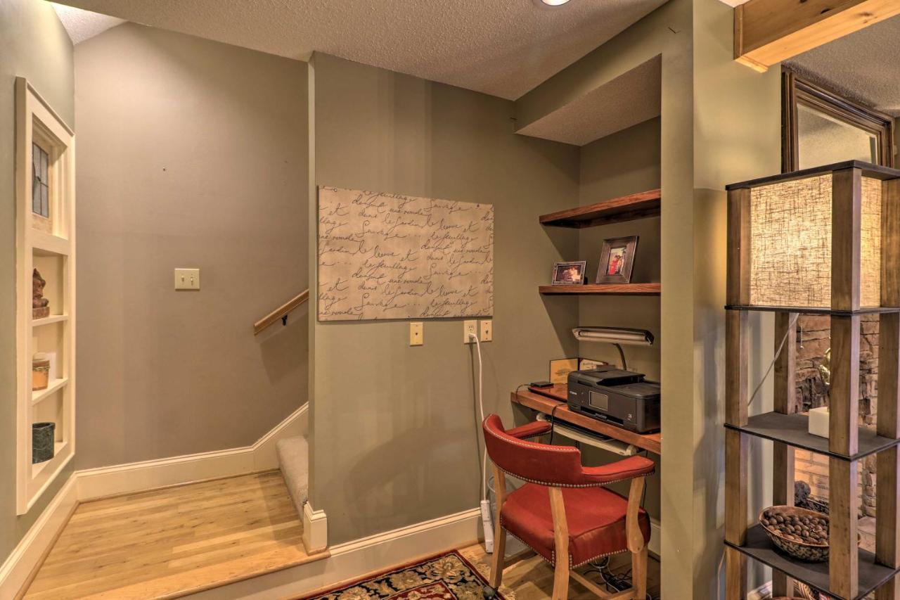 Cozy Conyers Cabin With Fireplace And Pool Table! Экстерьер фото